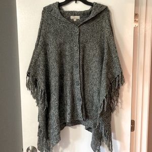 🔴 Carolyn Taylor Sweater Shrug Size OSF